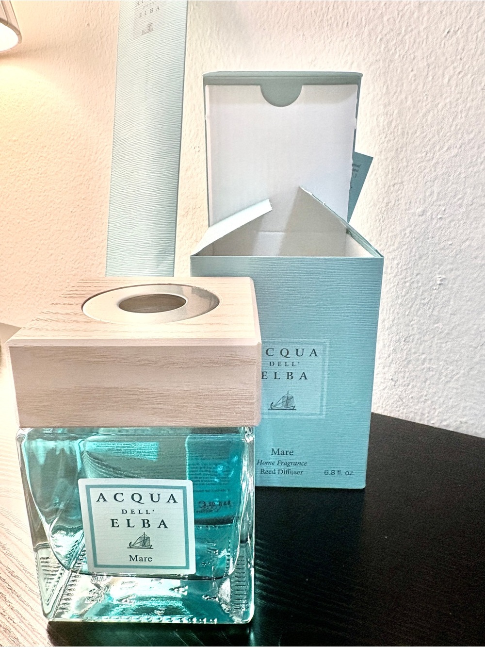 Mare Reed Diffuser in Light Blue - Picture 2 of 4